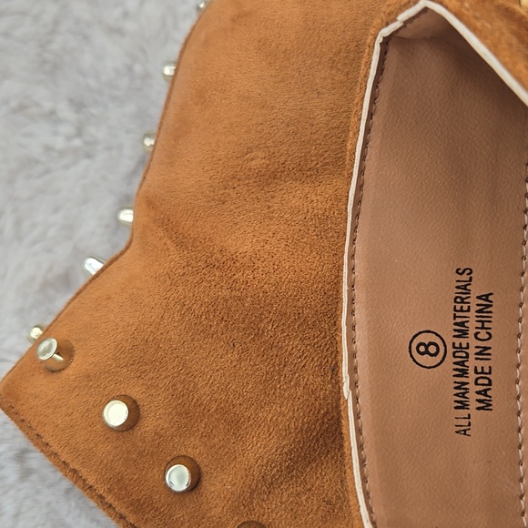 Liliana Gold Studded Tan Heeled Boots - Picture 3 of 3